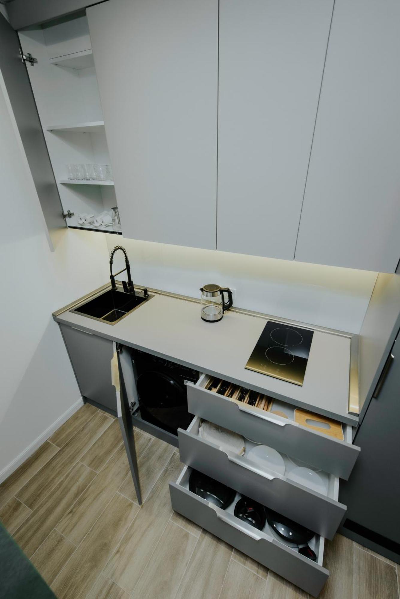 Skyline Luxury Suites 第比利斯 外观 照片