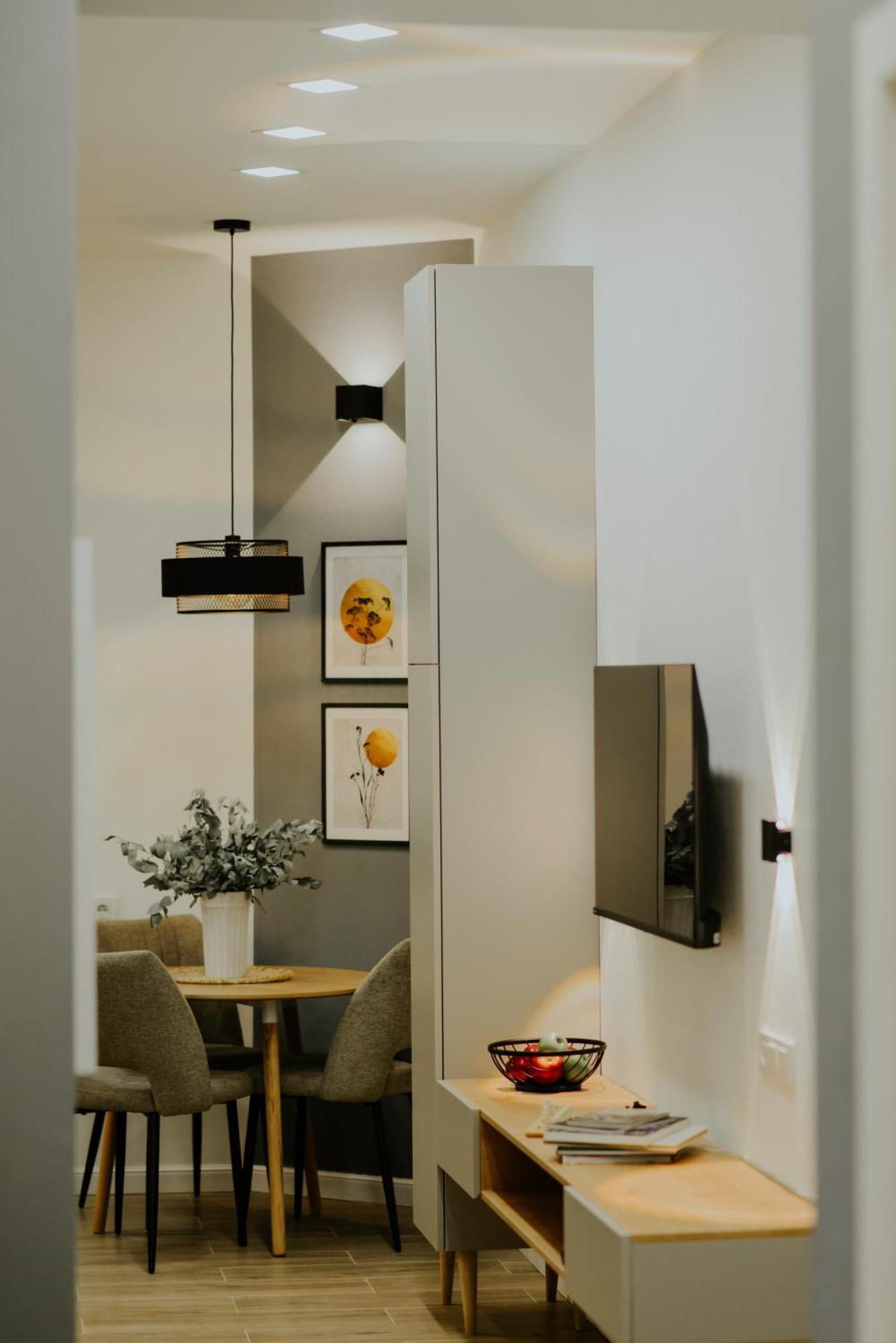 Skyline Luxury Suites 第比利斯 外观 照片