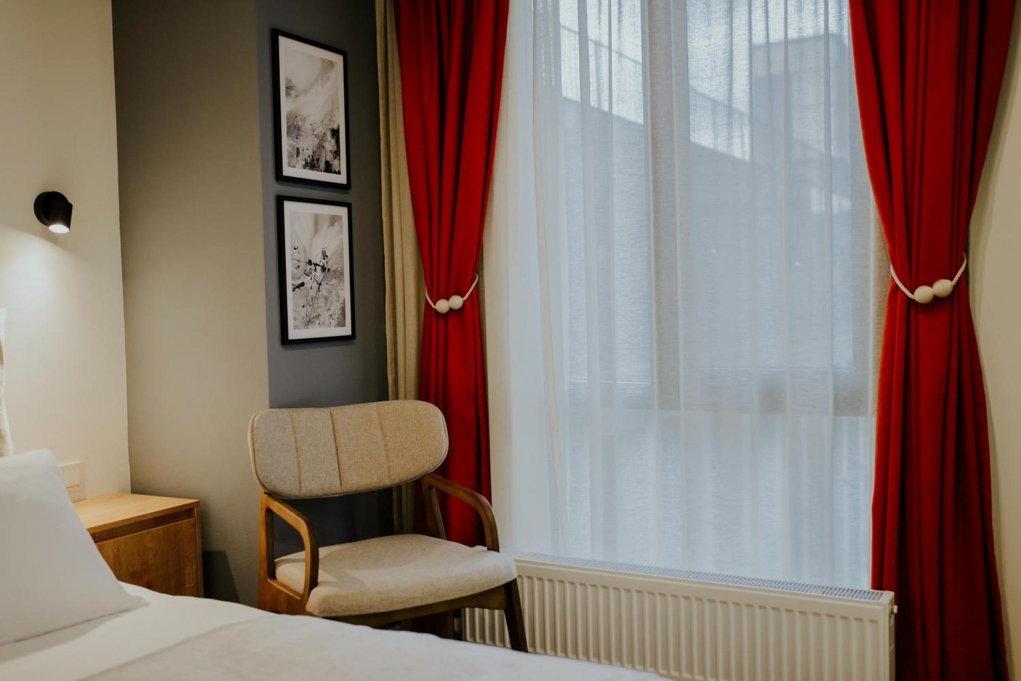 Skyline Luxury Suites 第比利斯 外观 照片